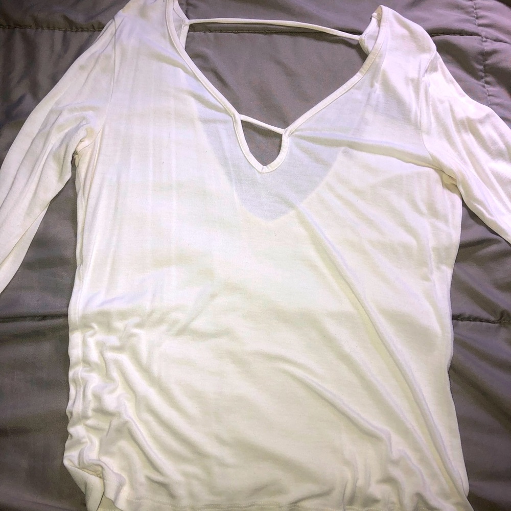 Buckle long sleeve white shirt with low rised back